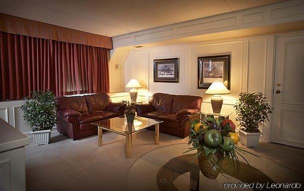 Black Knight Inn Red Deer Dalaman gambar